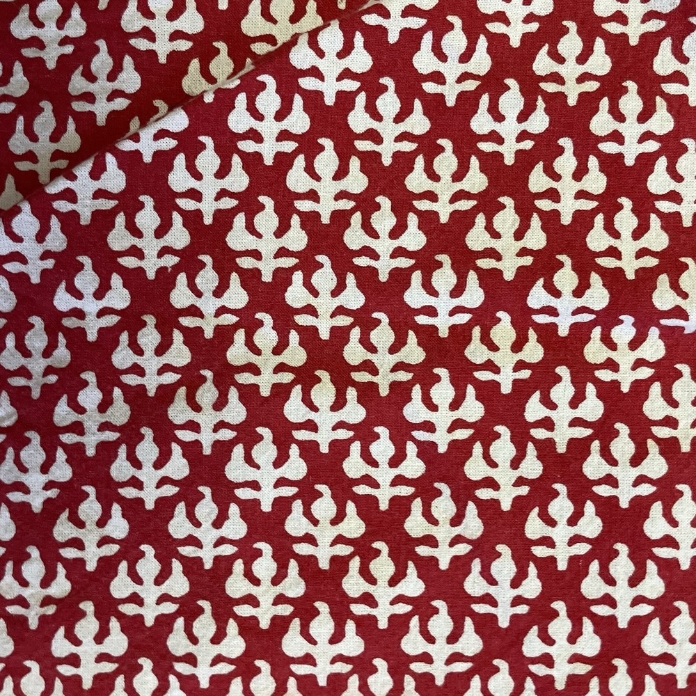 Williams Sonoma MCM Tablecloth Round 66" Red Cream Retro Floral Scandinavian‎